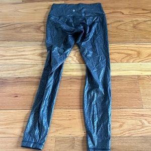 Silver and black shiny wunder unders